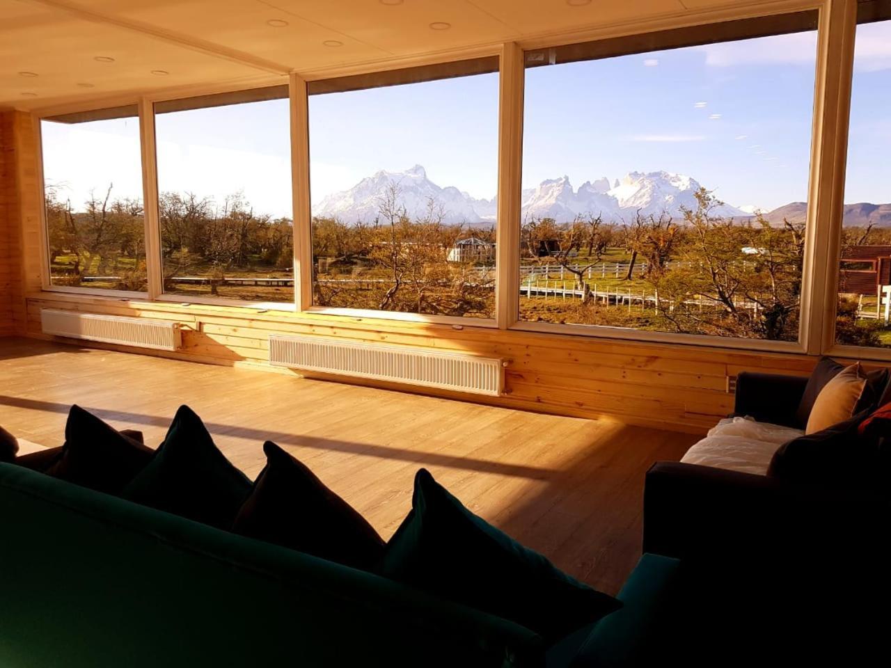 Pampa Hostel Torres del Paine National Park Екстер'єр фото